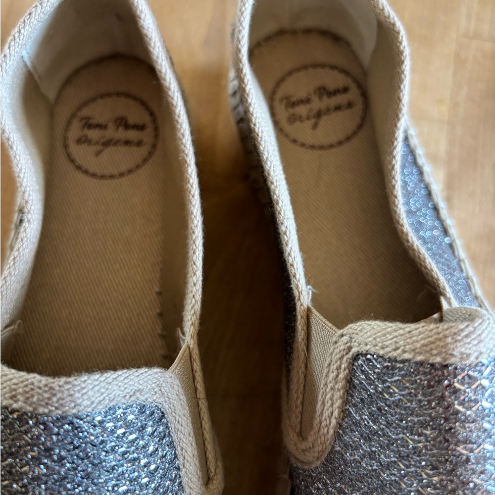 New Toni Pons Silver Platform Slip On shoes  Sz 42 10 - Picture 8 of 9